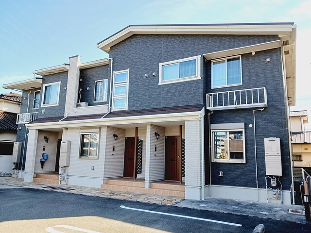 14056221/建物外観