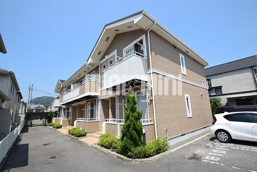 グリーンハイツ北斎院　B 外観