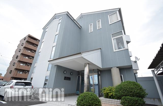 8820815/建物外観