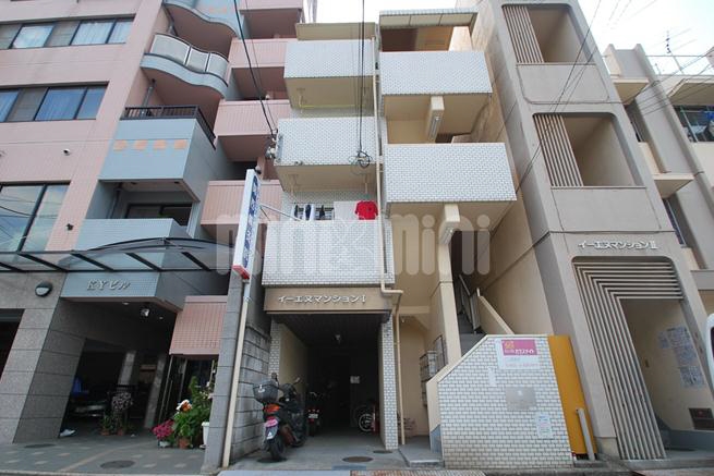 8830609/建物外観
