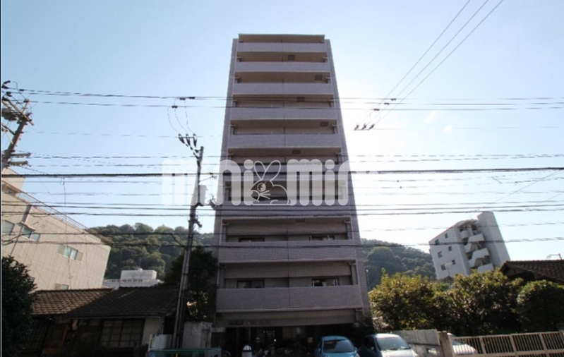 8835263/建物外観