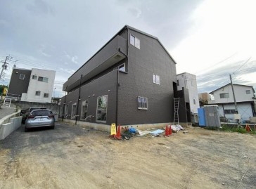8842549/建物外観
