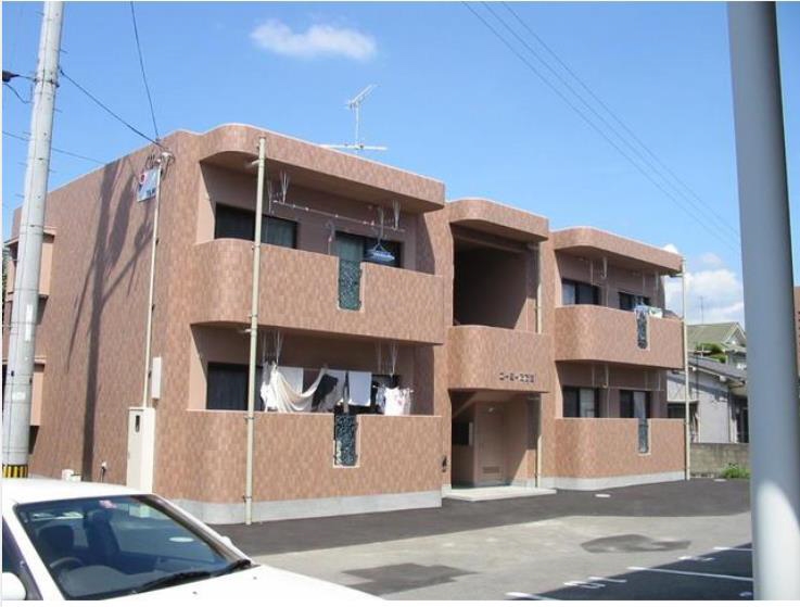 8859132/建物外観