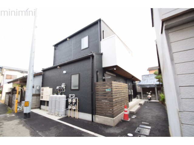 8862598/建物外観