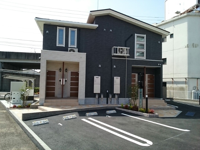 9238242/建物外観